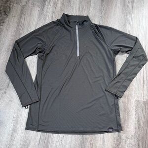 Patagonia 1/4 Zip Women’s XL Gray Striped Lightweight Capilene Base Layer Hiking